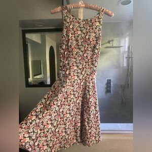 Floral Sleeveless Twist Back Skater Dress